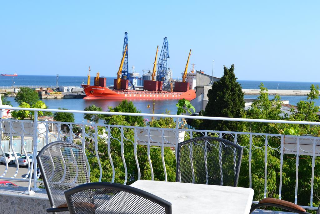 Family Hotel Magnolia Balchik Exterior photo