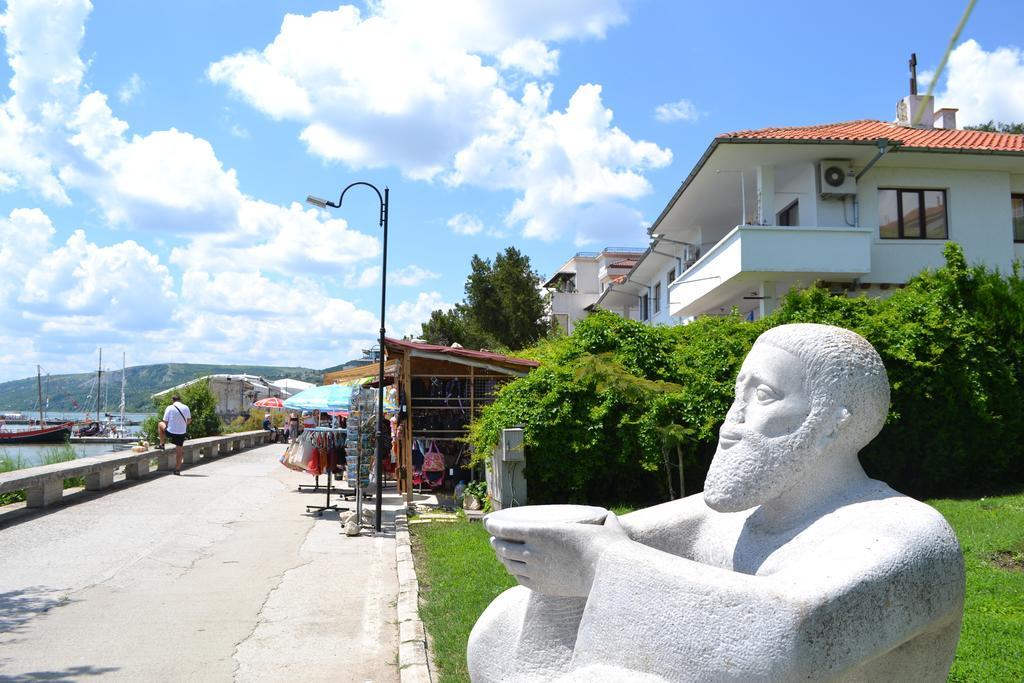 Family Hotel Magnolia Balchik Exterior photo